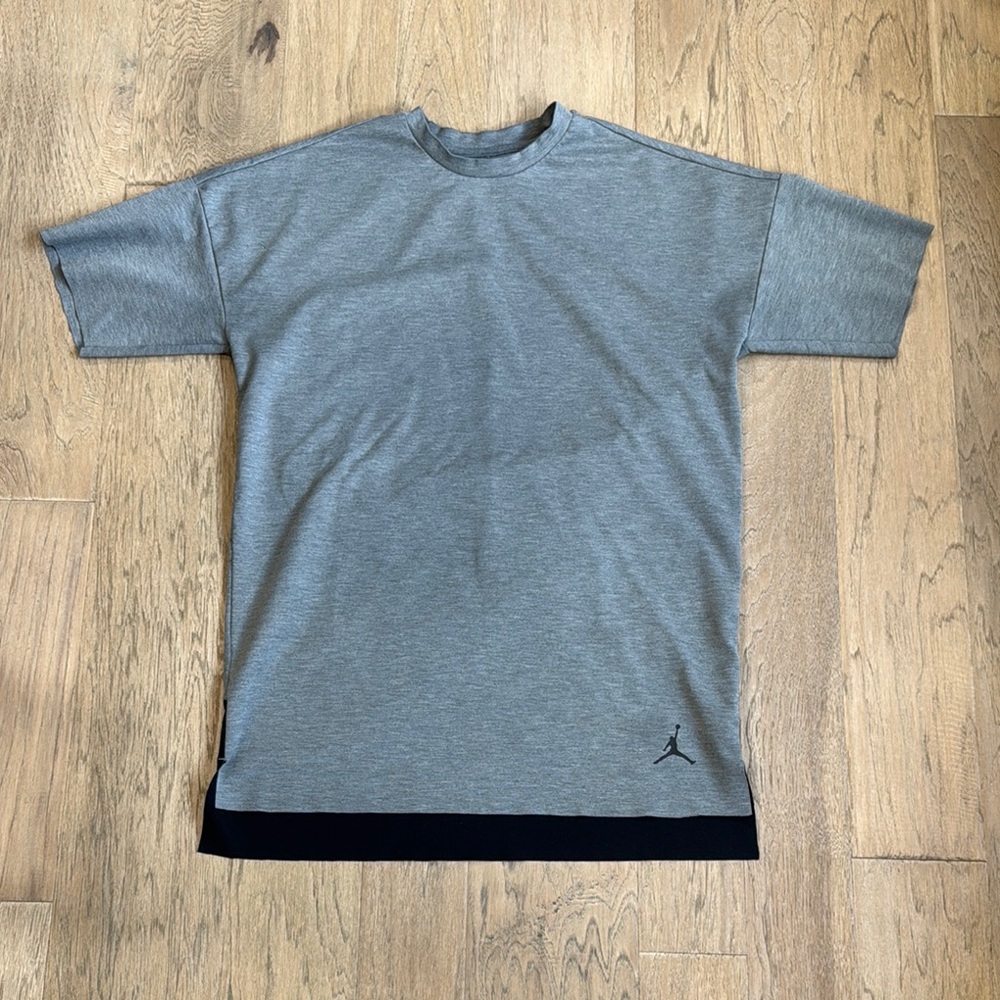 Nike Air Jordan Loose Fit Mens Small Short Sleeve Athletic Deadstock Y2K